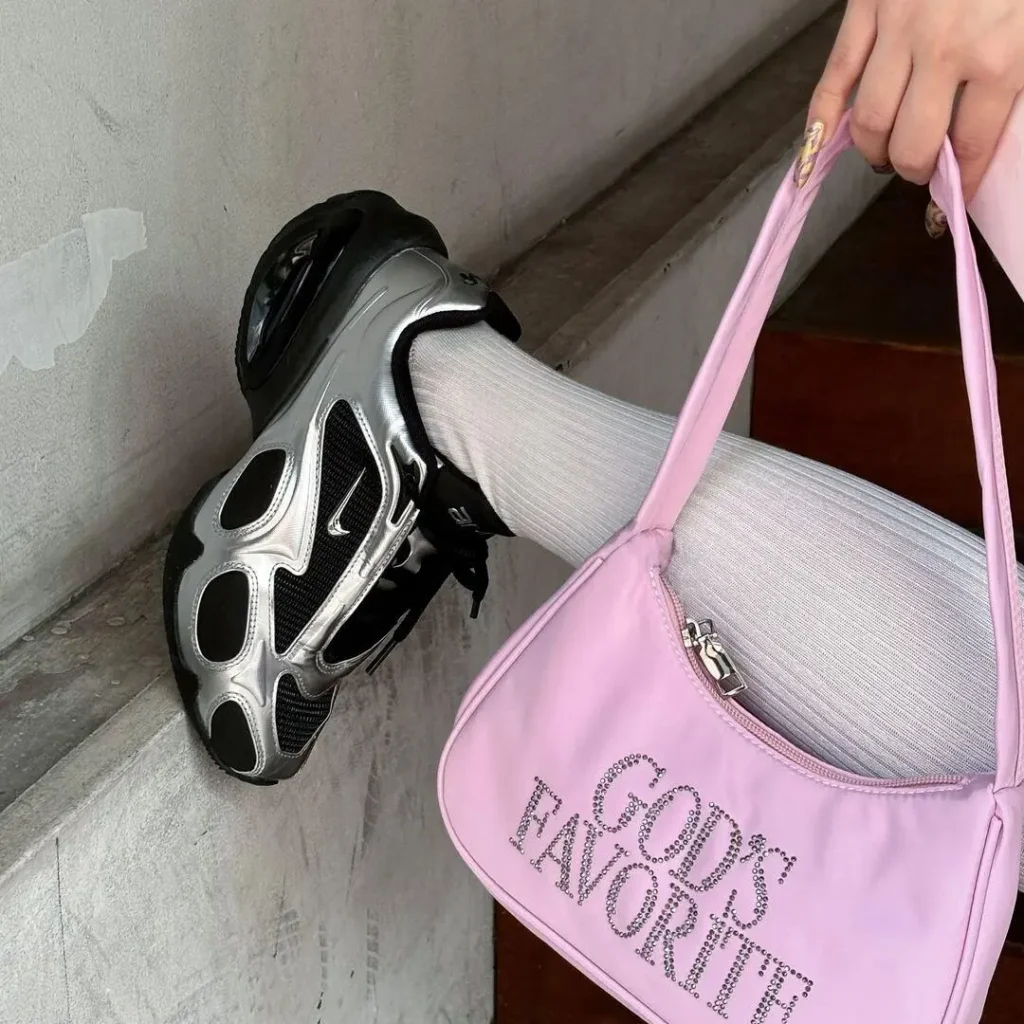 NIKE AIRMAXMUSEはダサい？の画像