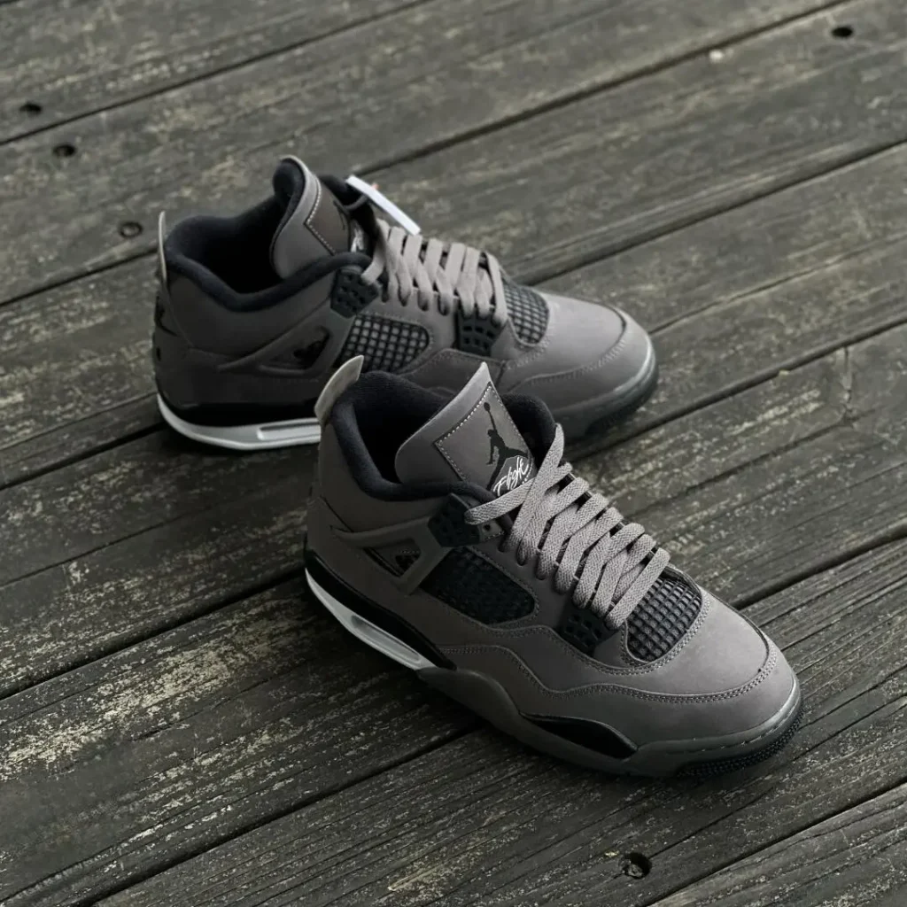 NIKE AirJordan4のサイズ感4