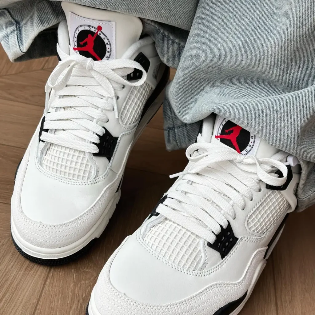 NIKE AirJordan4のサイズ感5