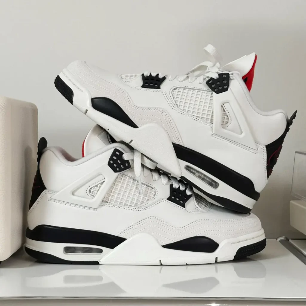 NIKE AirJordan4の履き心地の画像3