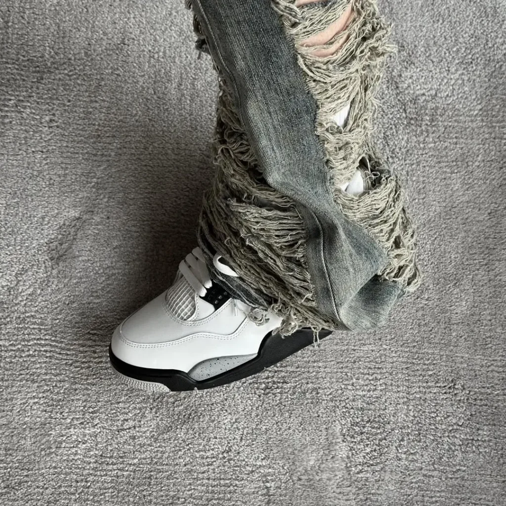 NIKE AirJordan4はダサい？の画像1