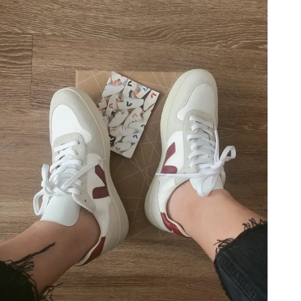 VEJA(ヴェジャ) V10 サイズ感の画像5