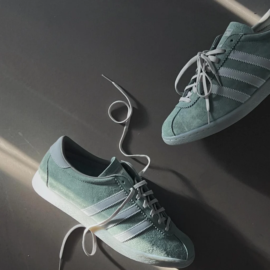 adidas(アディダス)TOBACCO(タバコ)の履き心地の画像