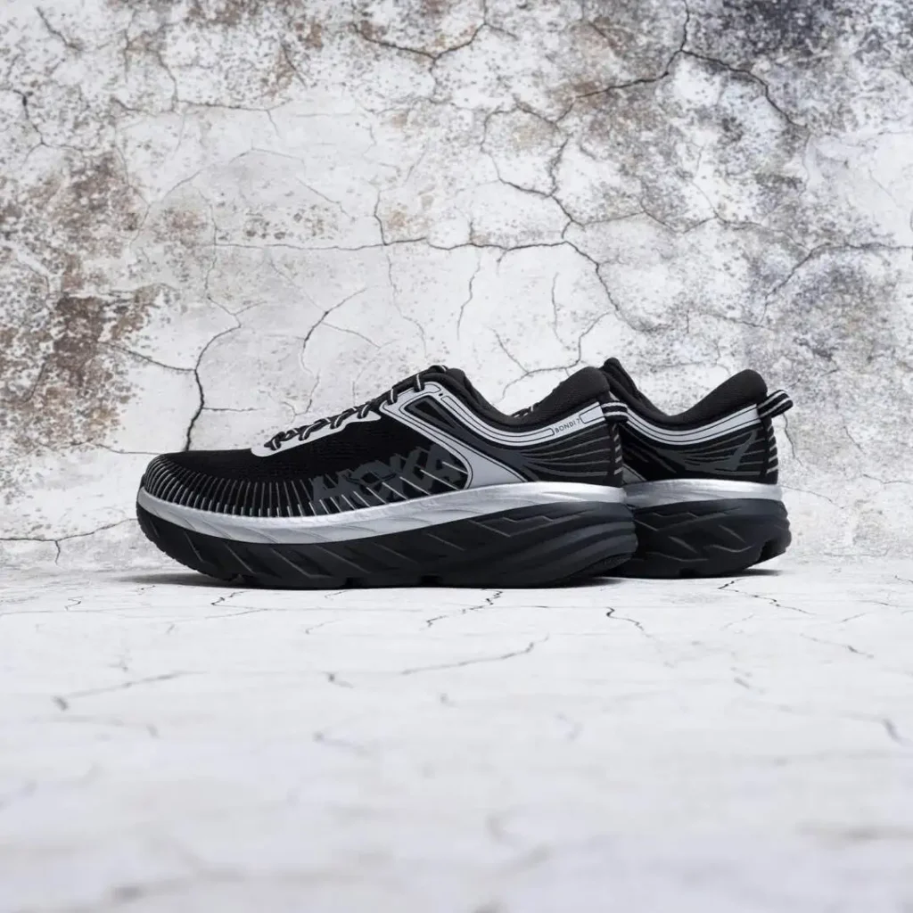 HOKA(ホカ) BONDI7(ボンダイ7)のサイズ感画像4