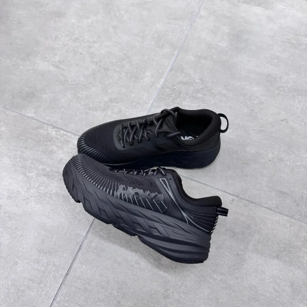 HOKA(ホカ) BONDI7(ボンダイ7)のダサい？画像1