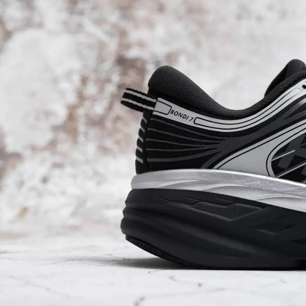 HOKA(ホカ) BONDI7(ボンダイ7)のダサい？画像6