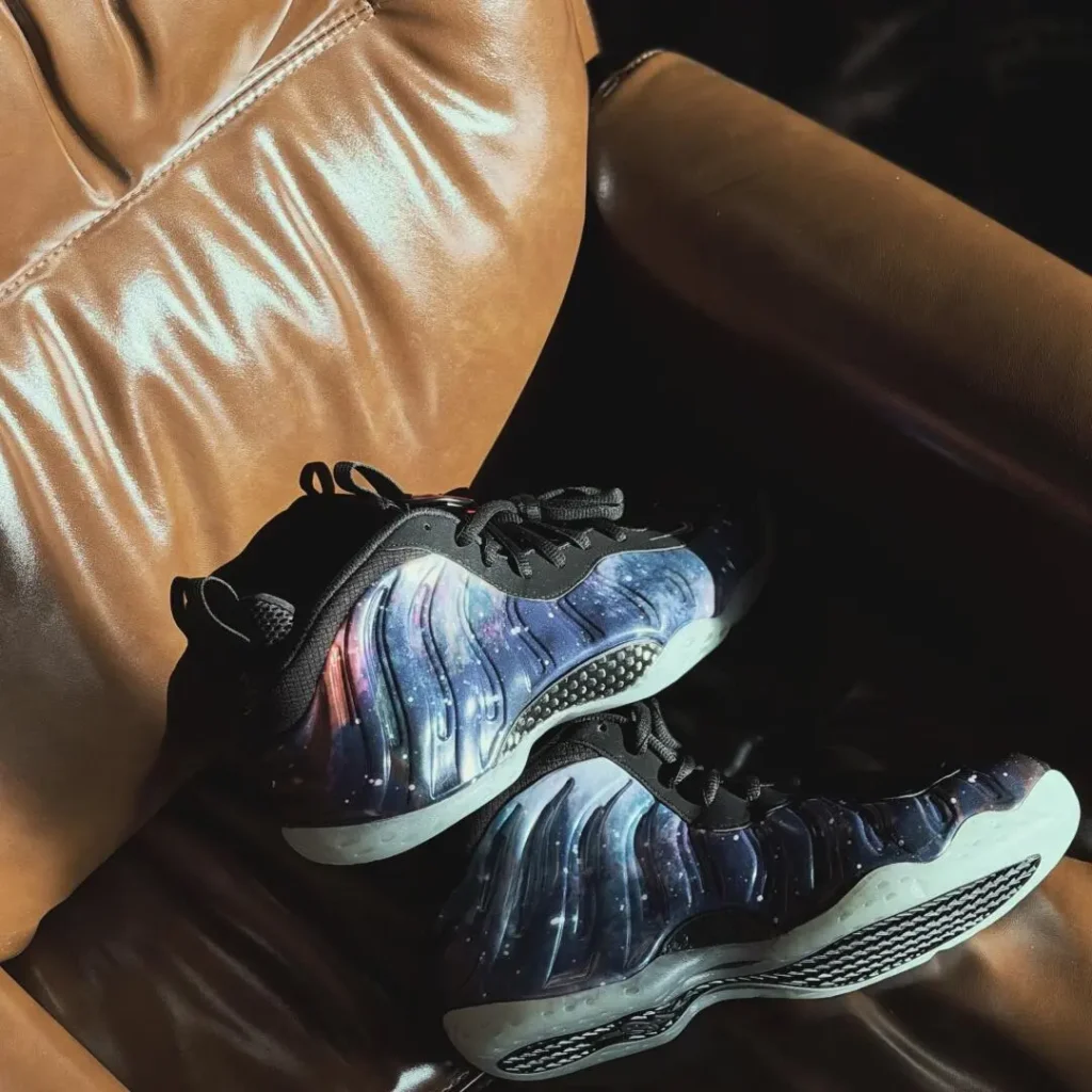 NIKE FOAMPOSITEのサイズ感の画像7