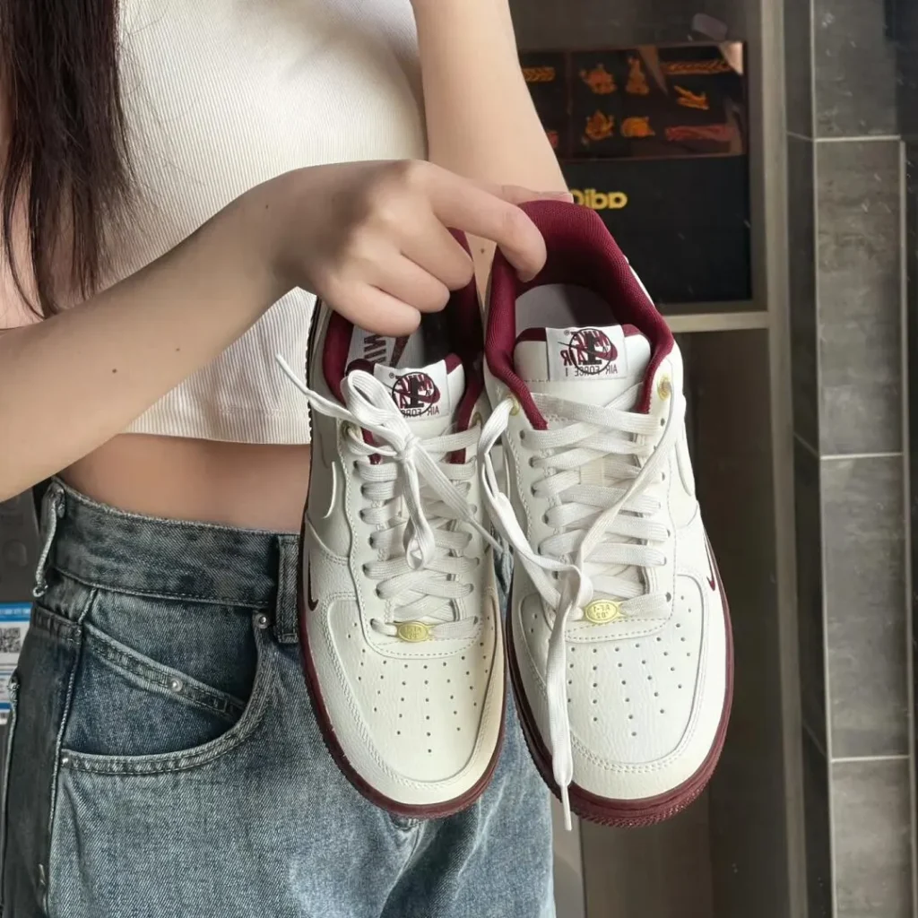 NIKE(ナイキ) AIRFOCE1(エアフォースワン)の人気カラーの画像5