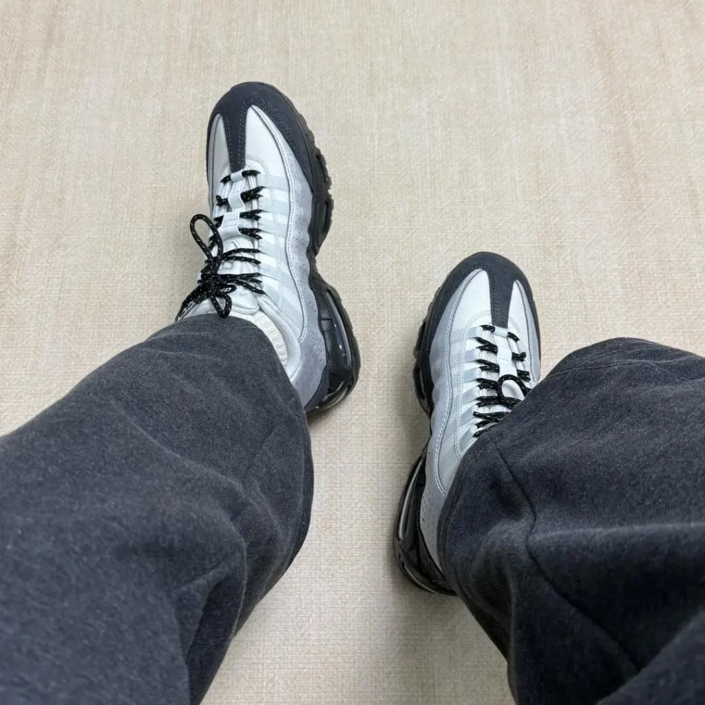 NIKE(ナイキ) AIRMAX95(エアマックス95)のサイズ感の画像1