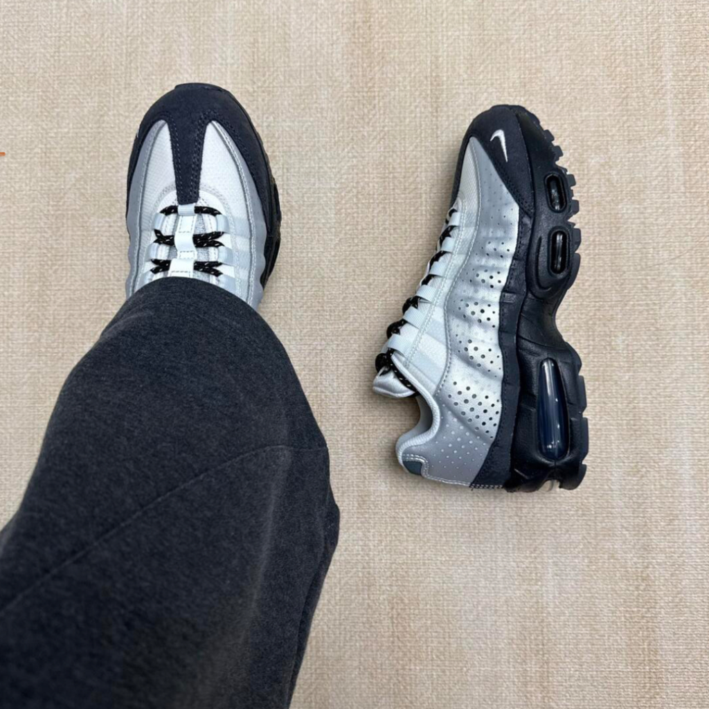 NIKE(ナイキ) AIRMAX95(エアマックス95)の人気カラーは？の画像2