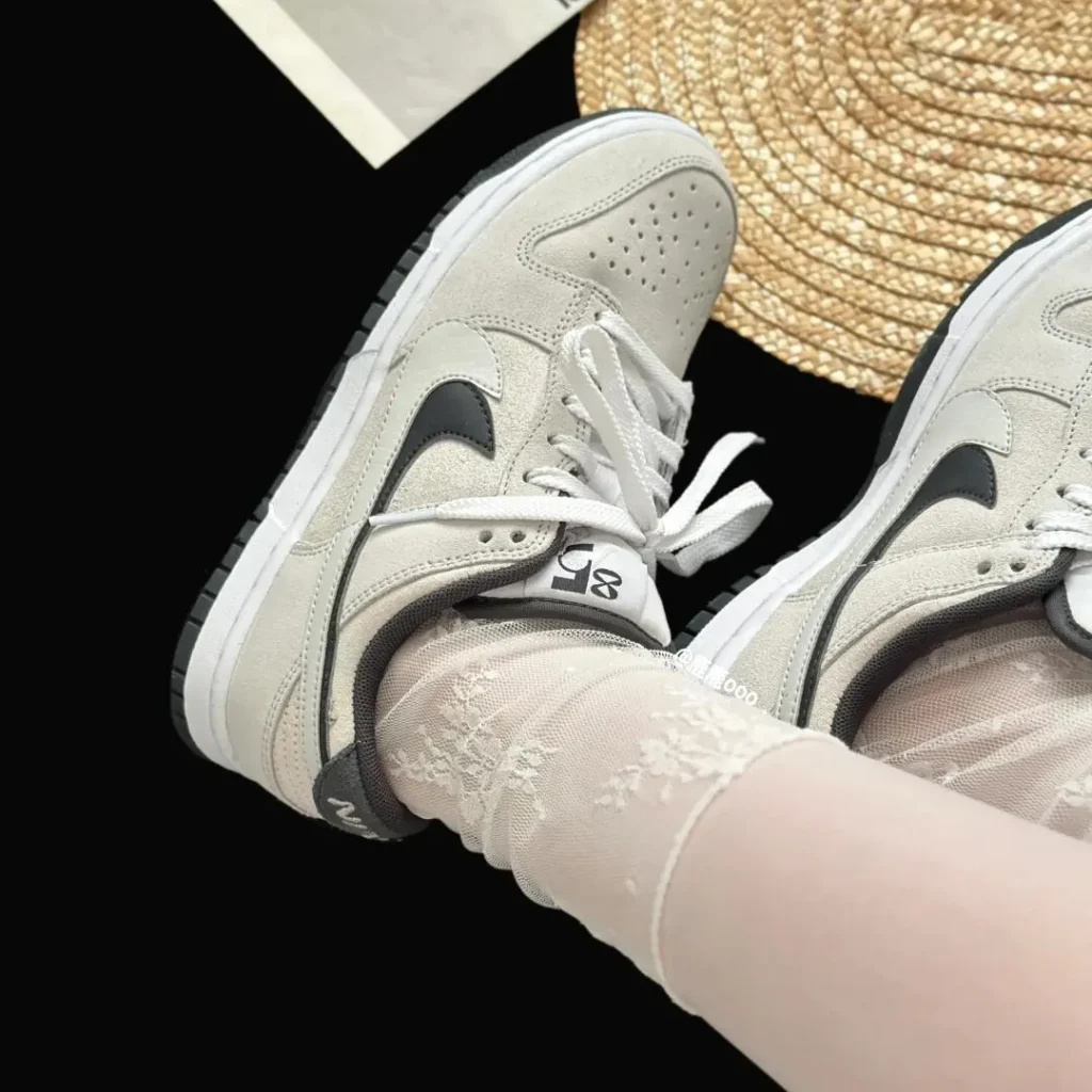 NIKE(ナイキ) DunkLow(ダンクLow)のサイズ感画像2