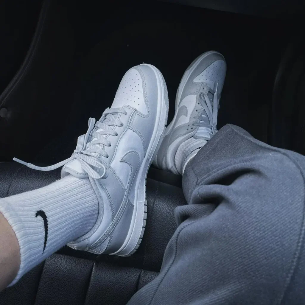 NIKE(ナイキ) DunkLow(ダンクLow)の人気カラー画像5