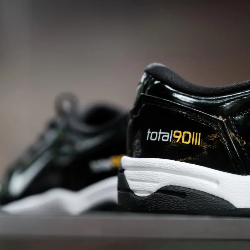 NIKE(ナイキ) total90ⅢSP(トータル90)のダサい？画像4