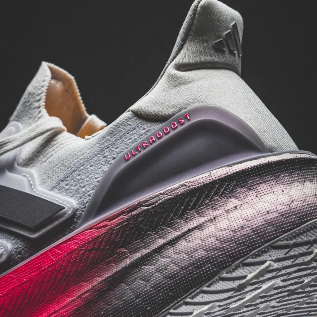 adidas(アディダス) UltraBoost(ウルトラブースト)のダサい？画像5