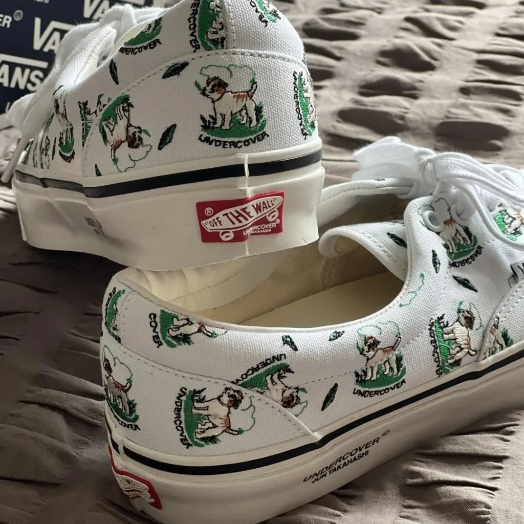 VANSオールドスクールのOLD SKOOL（オールドスクール）が