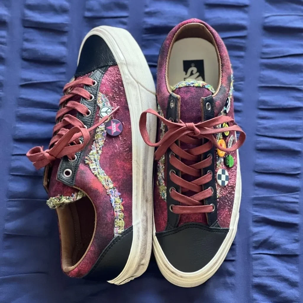 VANSオールドスクールの柄は主役に、まわりは引き算でこなれ見え