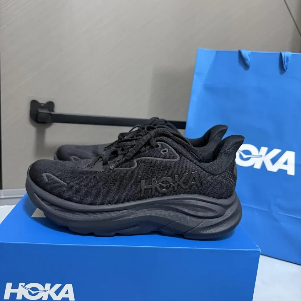 HOKA(ホカ) CLIFTON 10の通常かワイド画像2