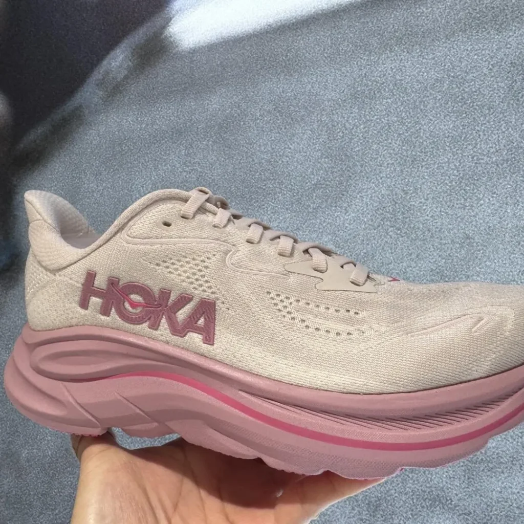 HOKA(ホカ) CLIFTON 10の通常かワイド画像3