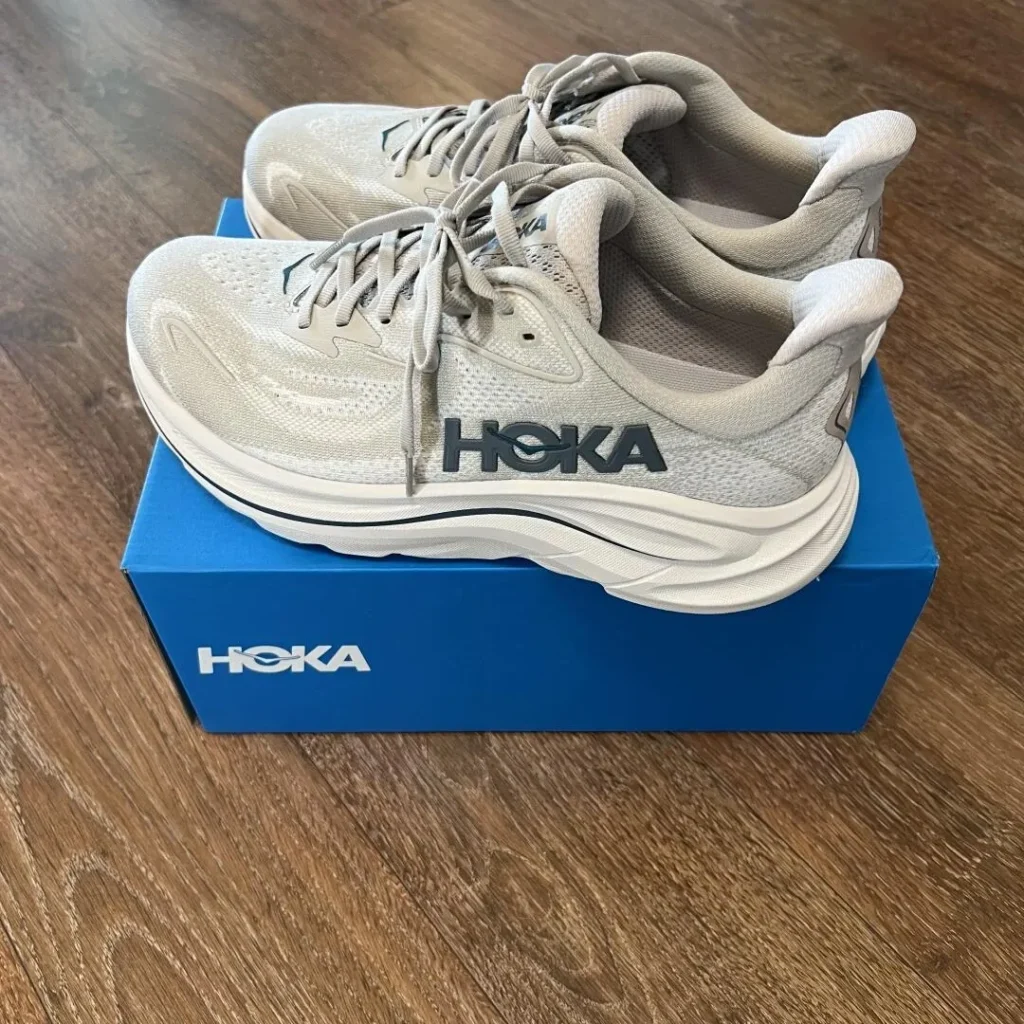 HOKA(ホカ) CLIFTON 10の通常かワイド画像5