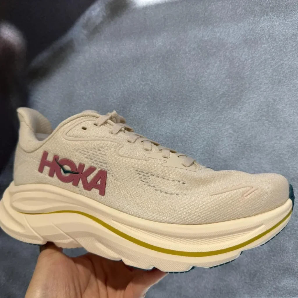 HOKA(ホカ) CLIFTON 10の通常かワイド画像6