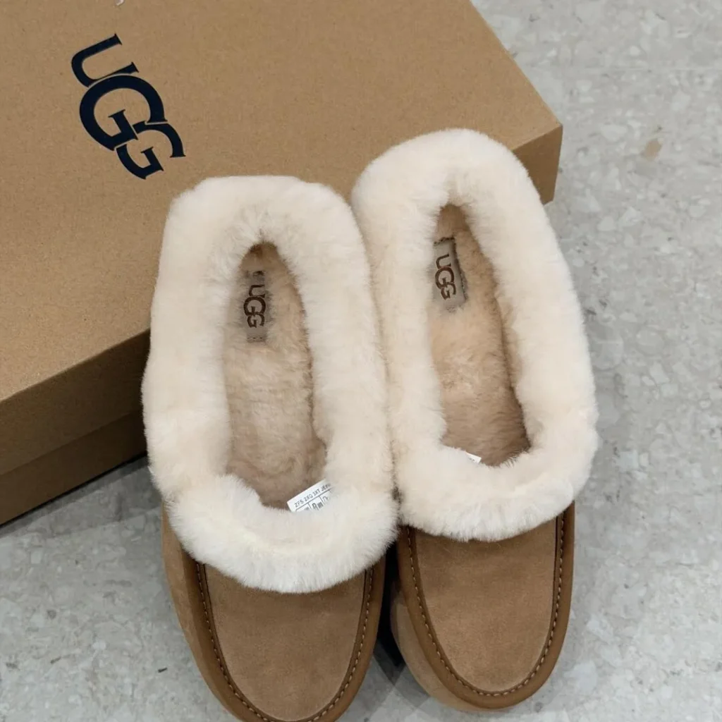 UGG(アグ) ANSLEY(アンスレー)のサイズ感画像1