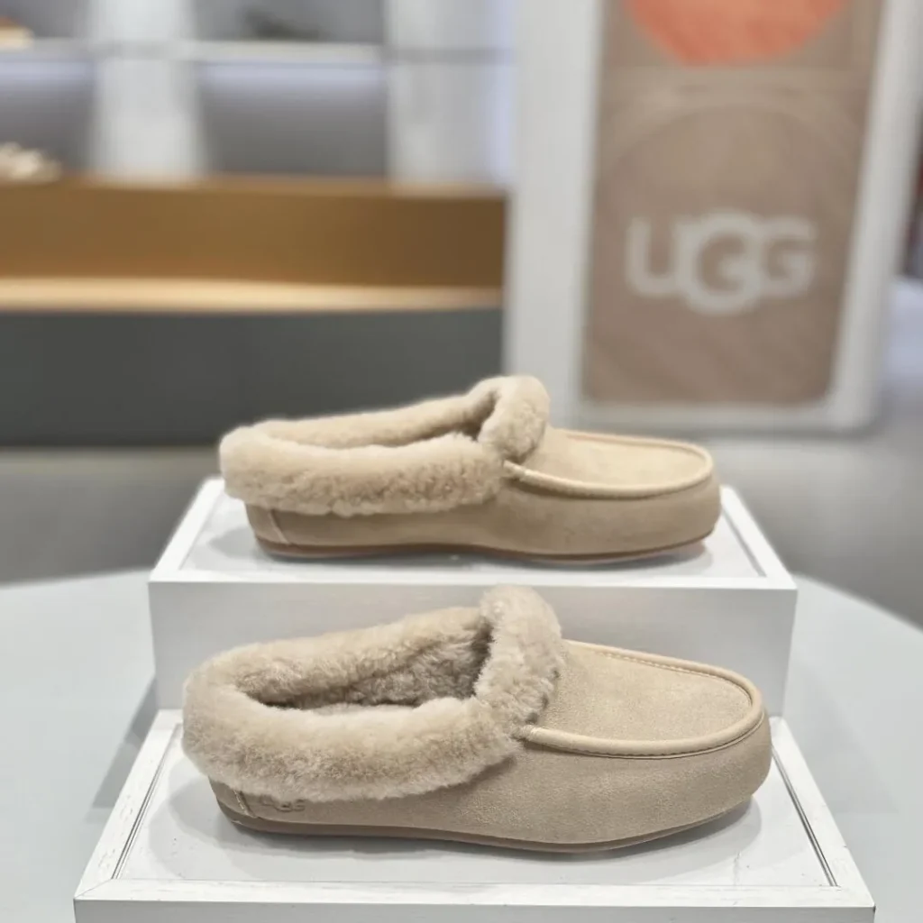 UGG(アグ) ANSLEY(アンスレー)のサイズ感画像3