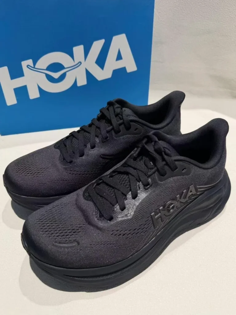 HOKA(ホカ) CLIFTON 11(クリフトン11)の人気カラー画像1