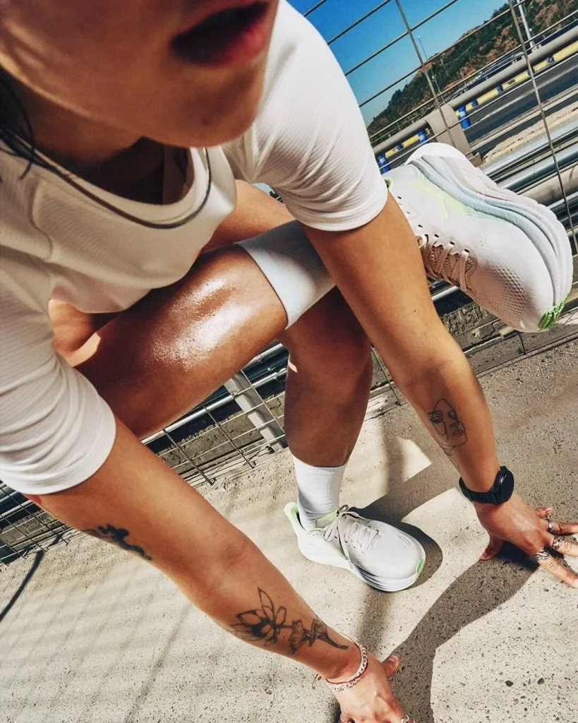 HOKA(ホカ) CLIFTON 11(クリフトン11)の人気カラー画像7
