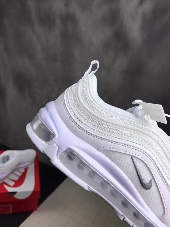 NIKE(ナイキ) AIRMAX 97(エアマックス97)のサイズ感画像2