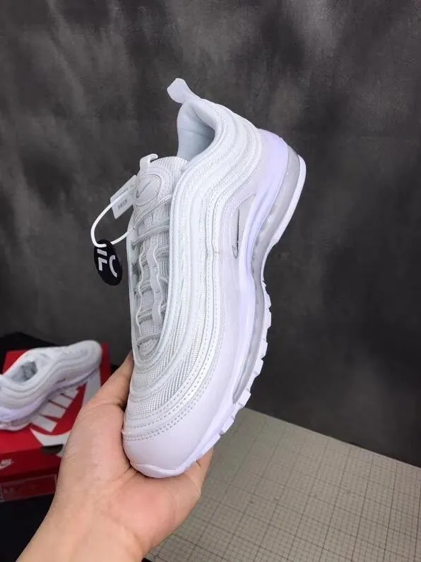 NIKE(ナイキ) AIRMAX 97(エアマックス97)のサイズ感画像5