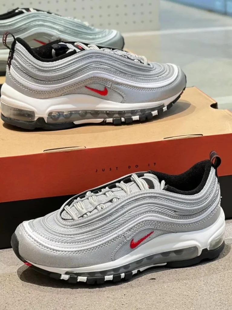 NIKE(ナイキ) AIRMAX 97(エアマックス97)の人気カラー画像1
