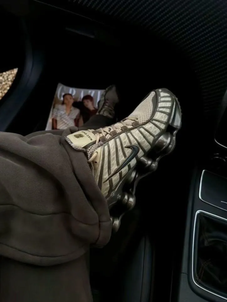 NIKE(ナイキ) SHOX TL(ショックスTL)の履き心地画像5