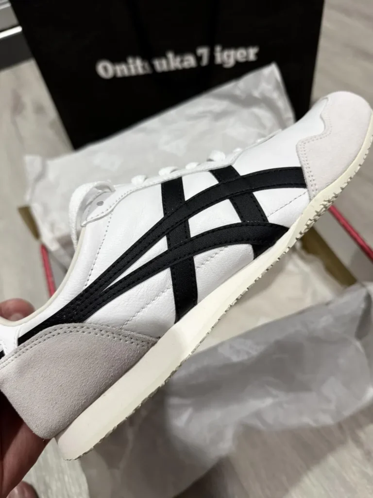 Onitsuka Tiger(オニツカタイガー) SERRANO(セラーノ)のサイズ感画像6