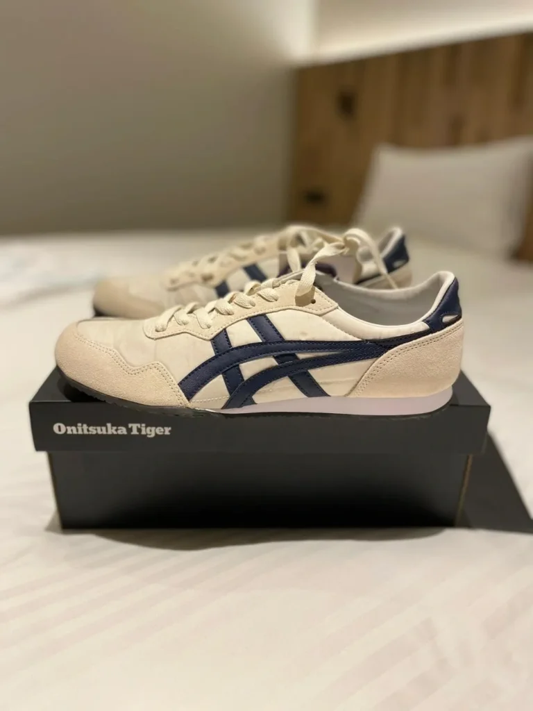 Onitsuka Tiger(オニツカタイガー) SERRANO(セラーノ)のサイズ感画像9