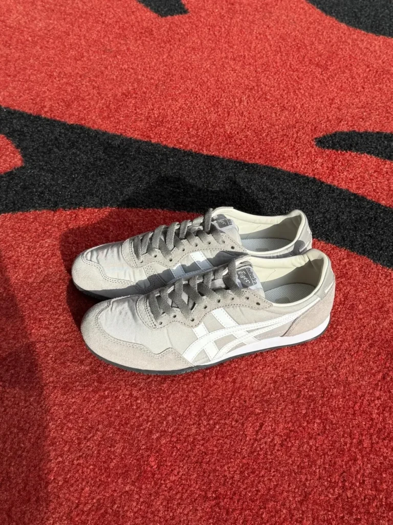 Onitsuka Tiger(オニツカタイガー) SERRANO(セラーノ)の人気カラー画像5