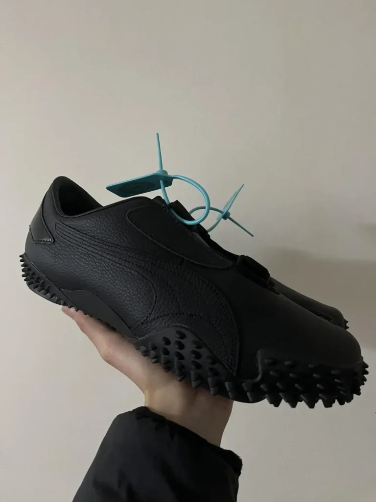 PUMA(プーマ) MOSTRO(モストロ)の人気色画像1