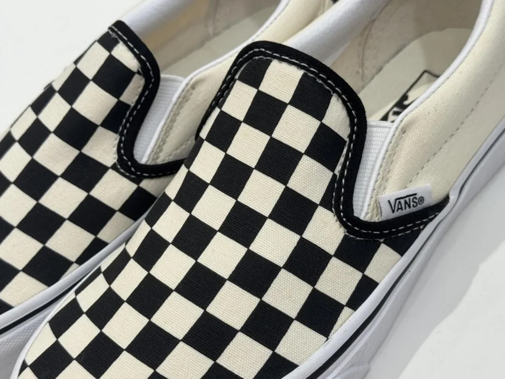 VANS(バンズ) SLIP-ON(スリッポン)のUSA企画との違い画像5